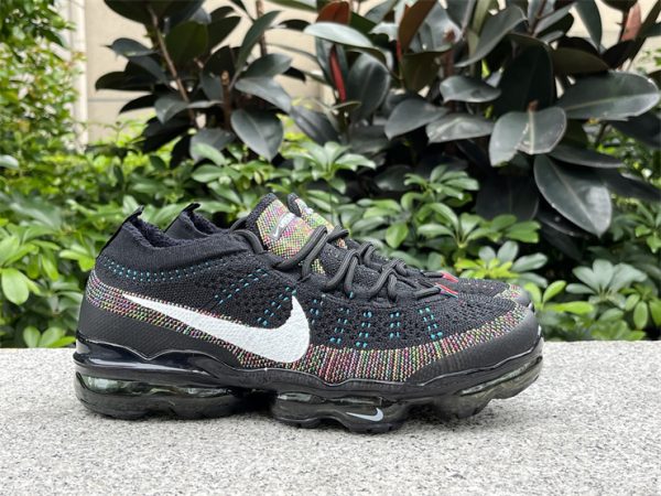 Nike Vapormax 2023 Flyknit - Image 4