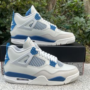 Air Jordan 4 “Military Blue”