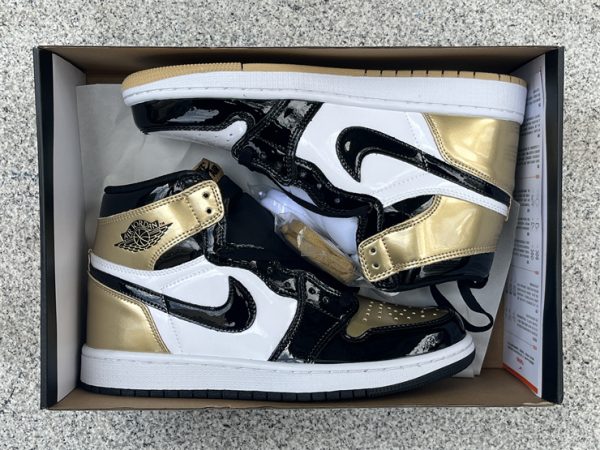 Air Jordan 1 Retro High Gold Top 3 - Image 5