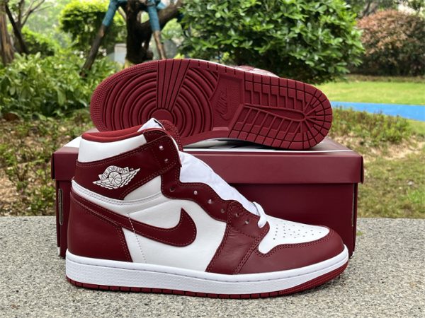 Air Jordan 1 High OG “Team Red - Image 5
