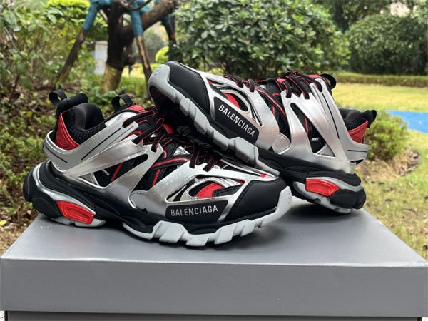 Balenciaga - Image 4