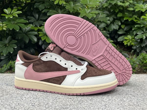 Travis Scott x Air Jordan 1 Low OG - Image 5