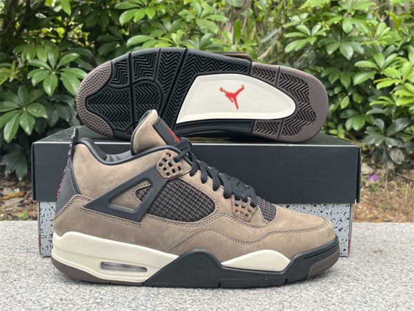 Travis Scott x Air Jordan 4 Retro Brown - Image 4