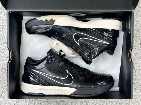 UNDEFEATED x Nike Kobe 4 Protro - Image 3