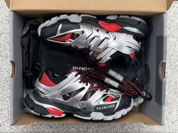 Balenciaga - Image 6