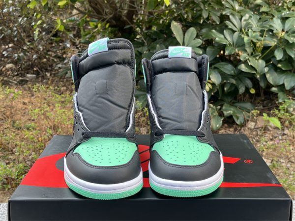 Air Jordan 1 High OG - Image 6