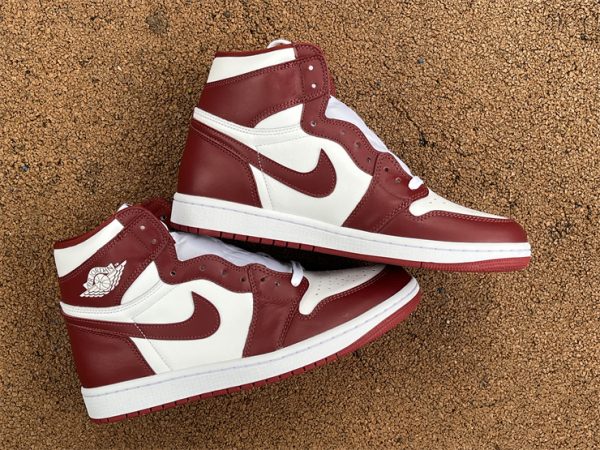 Air Jordan 1 High OG “Team Red - Image 4