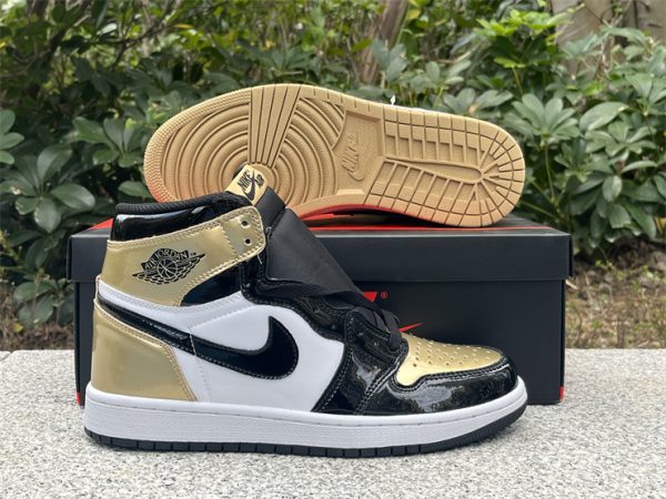 Air Jordan 1 Retro High Gold Top 3 - Image 2