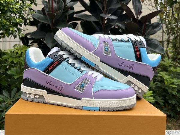 LOUIS VUITTON Trainer LV2024