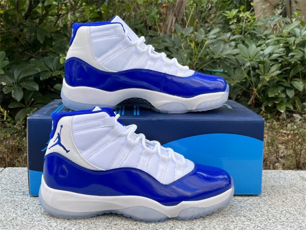 Air Jordan 11