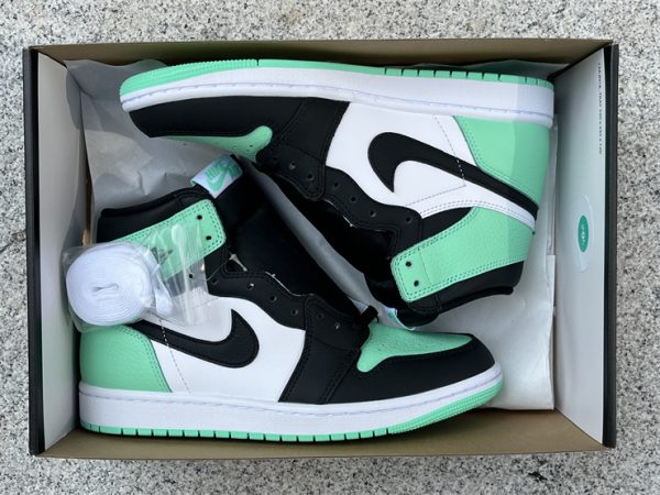 Air Jordan 1 High OG - Image 5