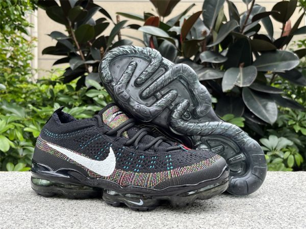 Nike Vapormax 2023 Flyknit - Image 3