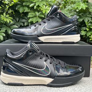 UNDEFEATED x Nike Kobe 4 Protro