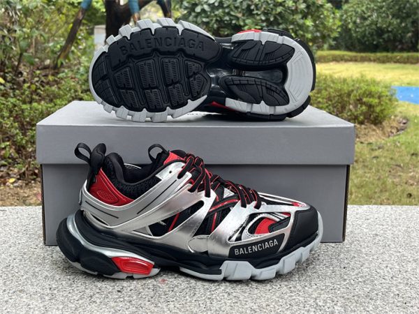 Balenciaga - Image 2